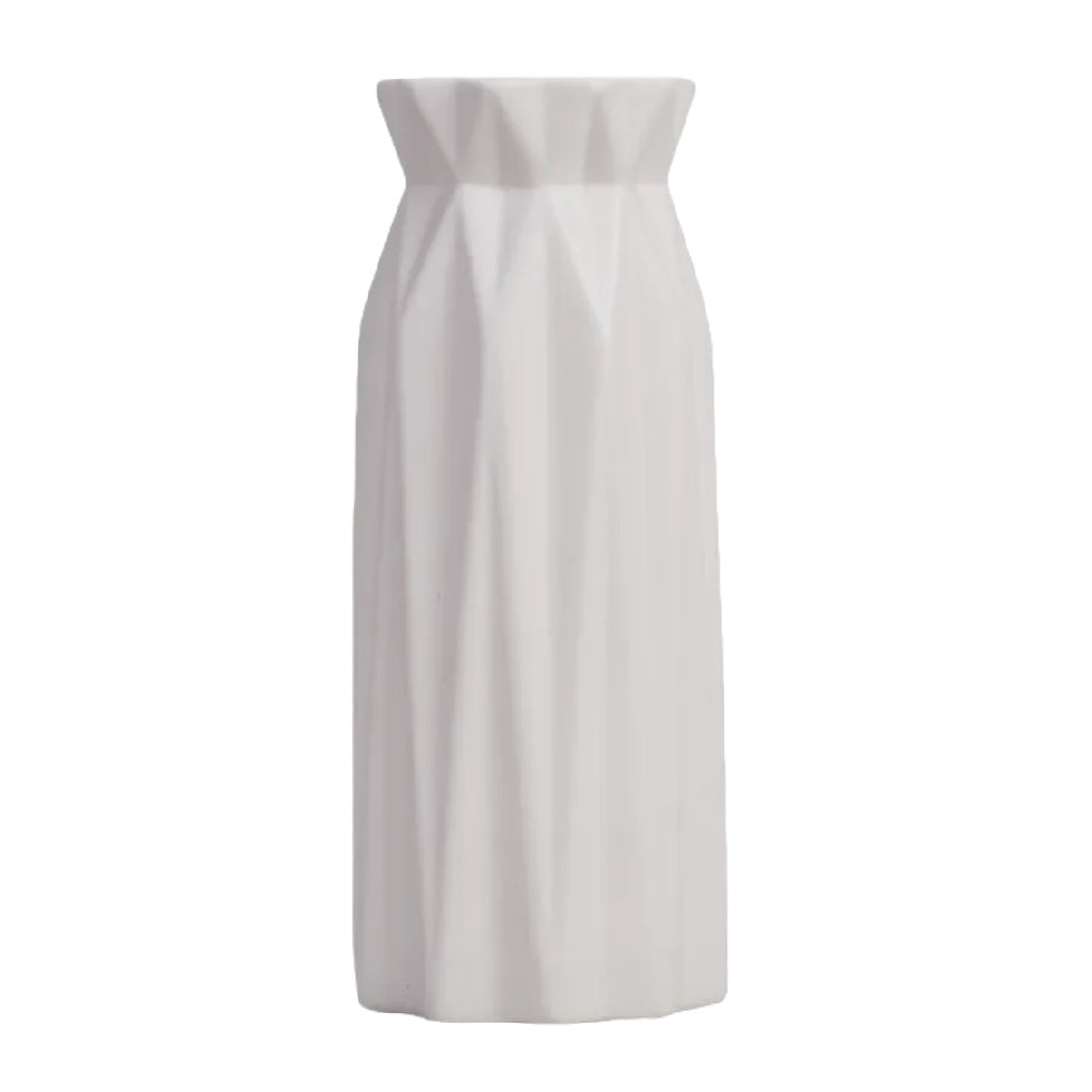 Vase géométrique en céramique blanche